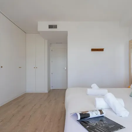 Sunstay Calderon Flat Ii Apartment
